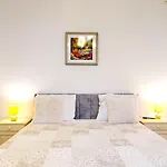 Apartamento By The Beach *
