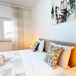 Apartamento By The Beach Duće