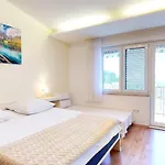 Apartamento By The Beach