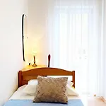 Apartamento By The Beach *